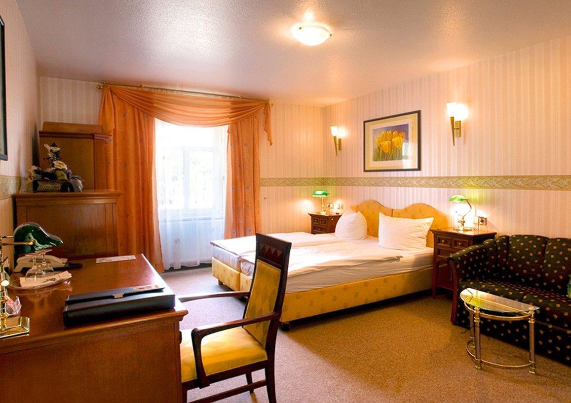 Landhotel Schwarzer Adler Sülzetal Kültér fotó