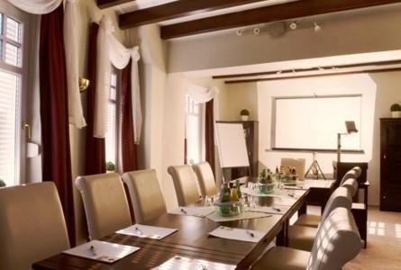 Landhotel Schwarzer Adler Sülzetal Kültér fotó