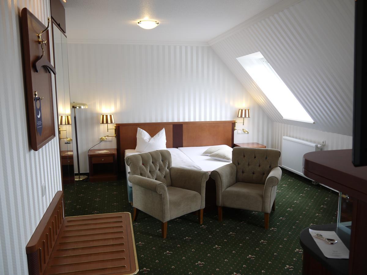 Landhotel Schwarzer Adler Sülzetal Szoba fotó